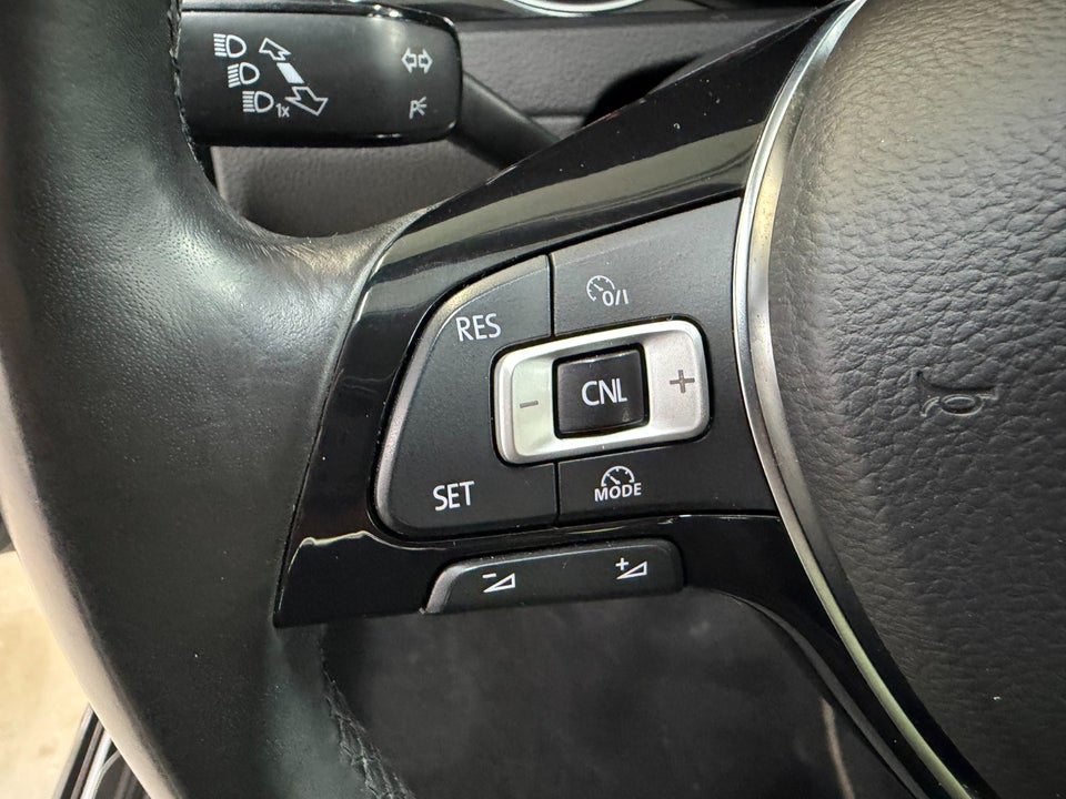 VW Golf VII 1,4 TSi 125 Allstar BMT 5d