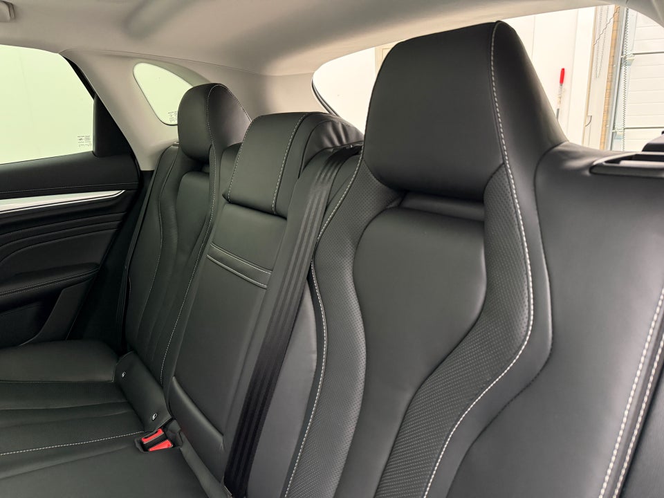 MG Marvel R Luxury 5d