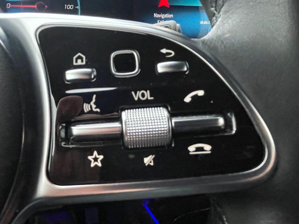 Mercedes EQA250+ AMG Line Premium 5d