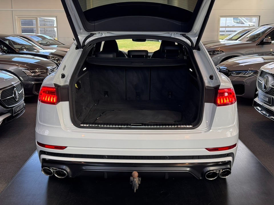 Audi SQ8 4,0 TFSi quattro Tiptr. 5d