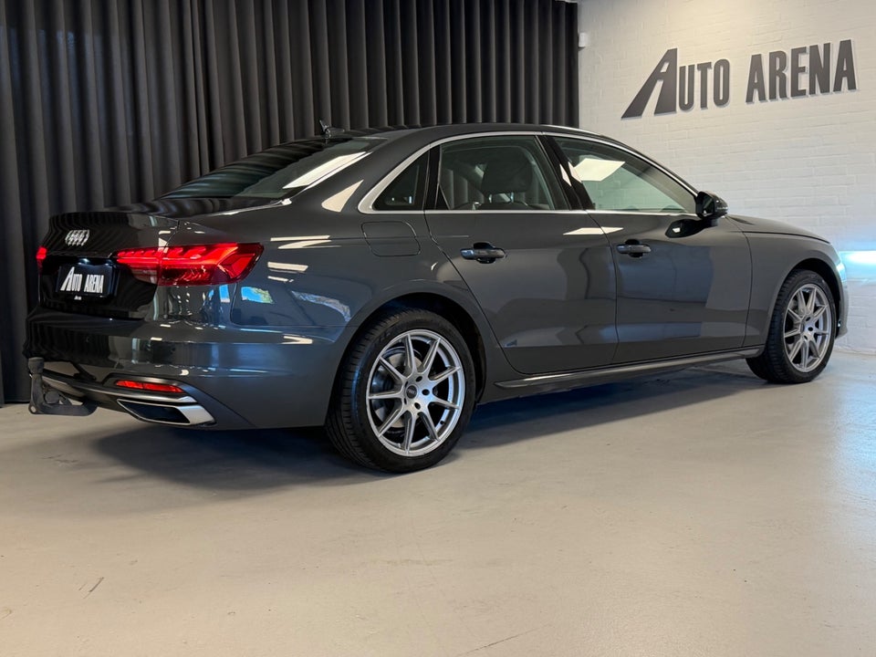 Audi A4 40 TFSi Advanced plus S-tr. 4d