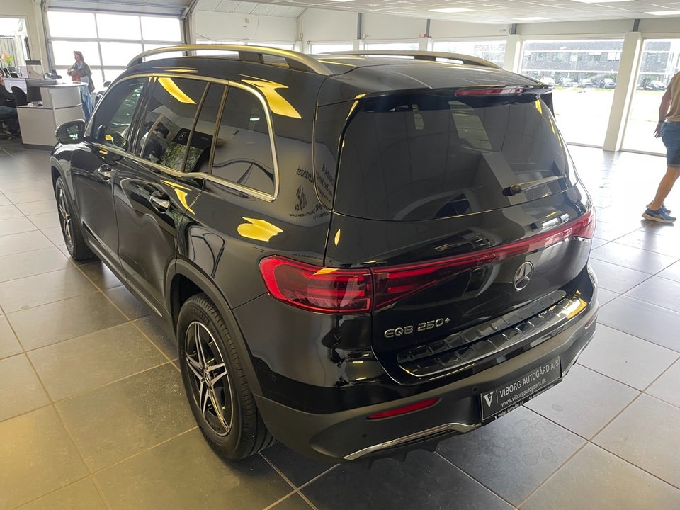 Mercedes EQB250+ AMG Premium 5d