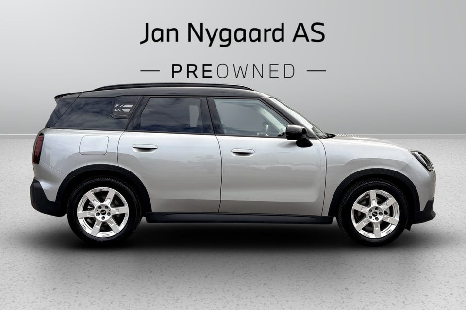 MINI Countryman E Classic Trim M 5d