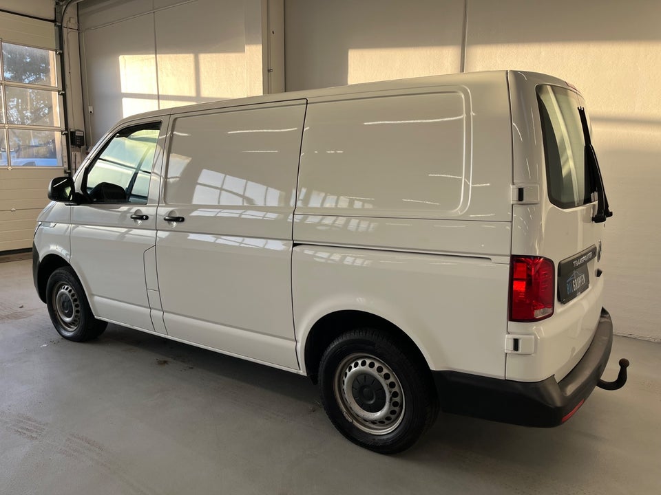 VW Transporter 2,0 TDi 150 Kassevogn DSG 4Motion kort
