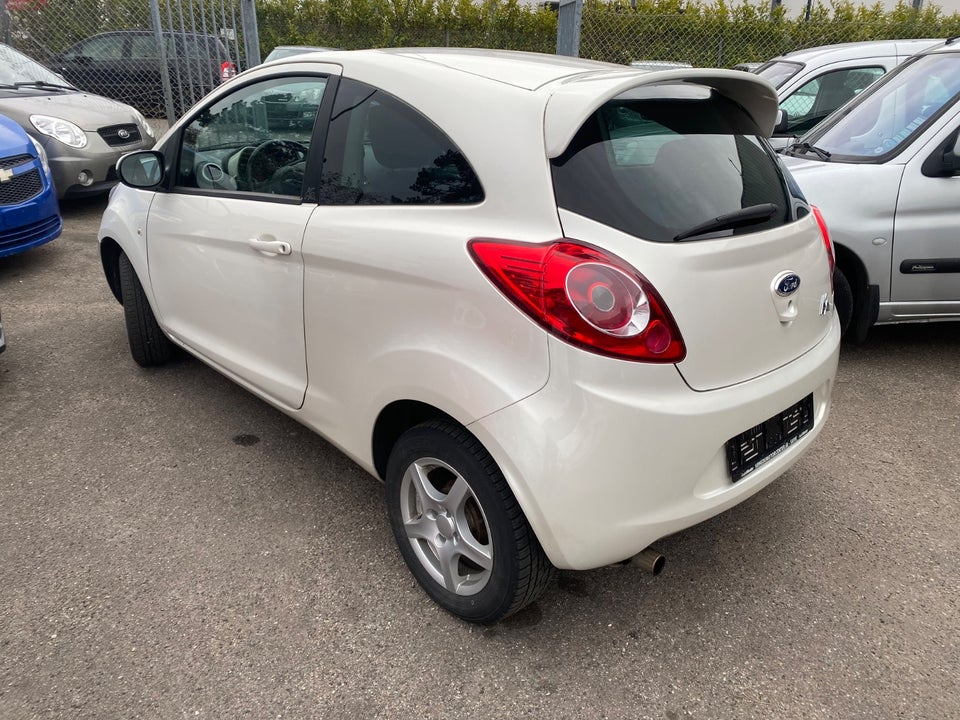 Ford Ka 1,2 Titanium 3d