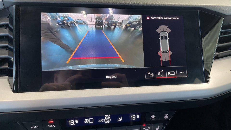 Audi Q4 e-tron 40 Advanced 5d