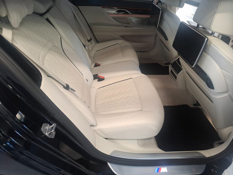 BMW 745Le 3,0 M-Sport xDrive aut. 4d