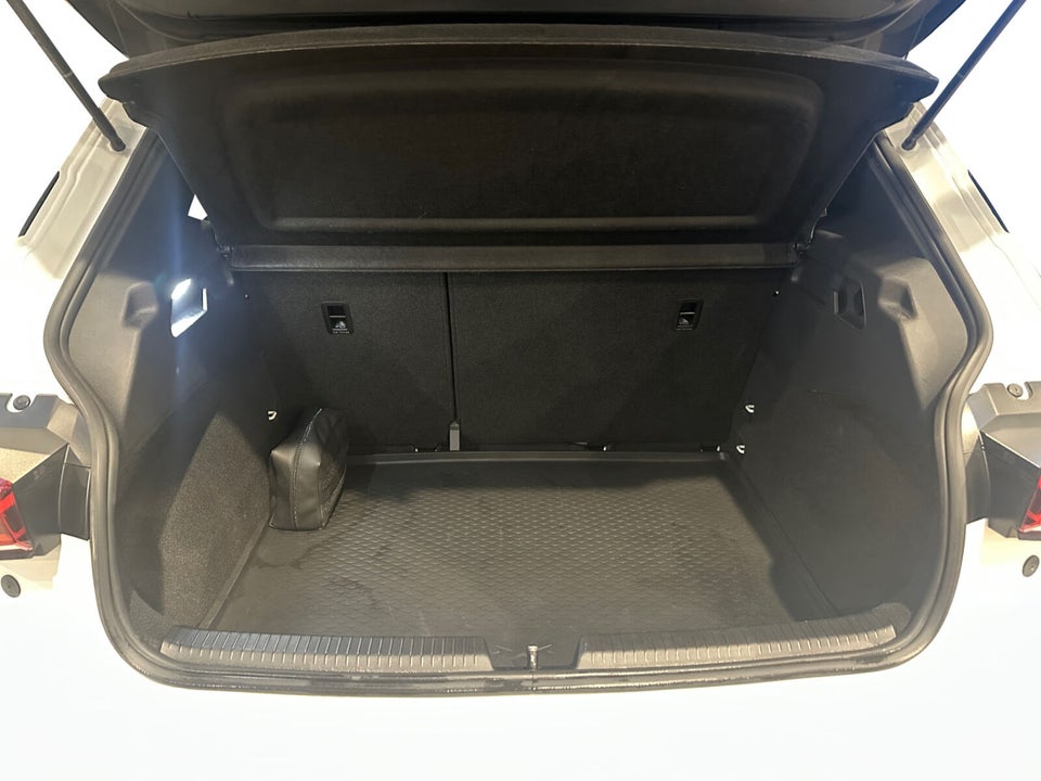 Cupra Born 58 High 5d