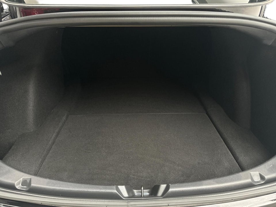 Tesla Model 3 Long Range AWD 4d