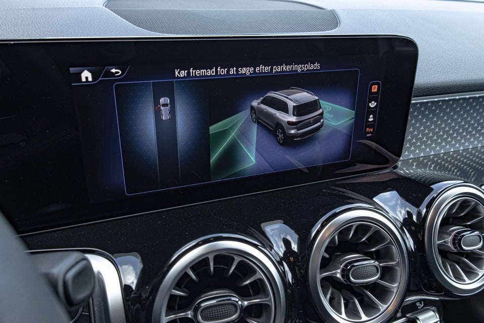 Mercedes EQB300 Progressive 4Matic 5d