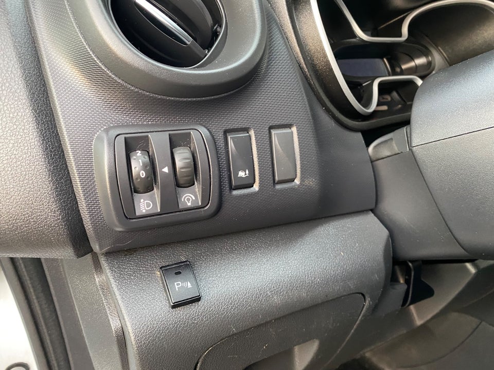 Renault Trafic T29 2,0 dCi 145 L2H1