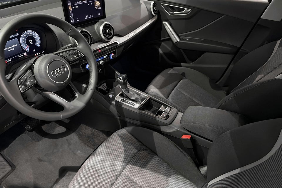 Audi Q2 35 TFSi S-line S-tr. 5d