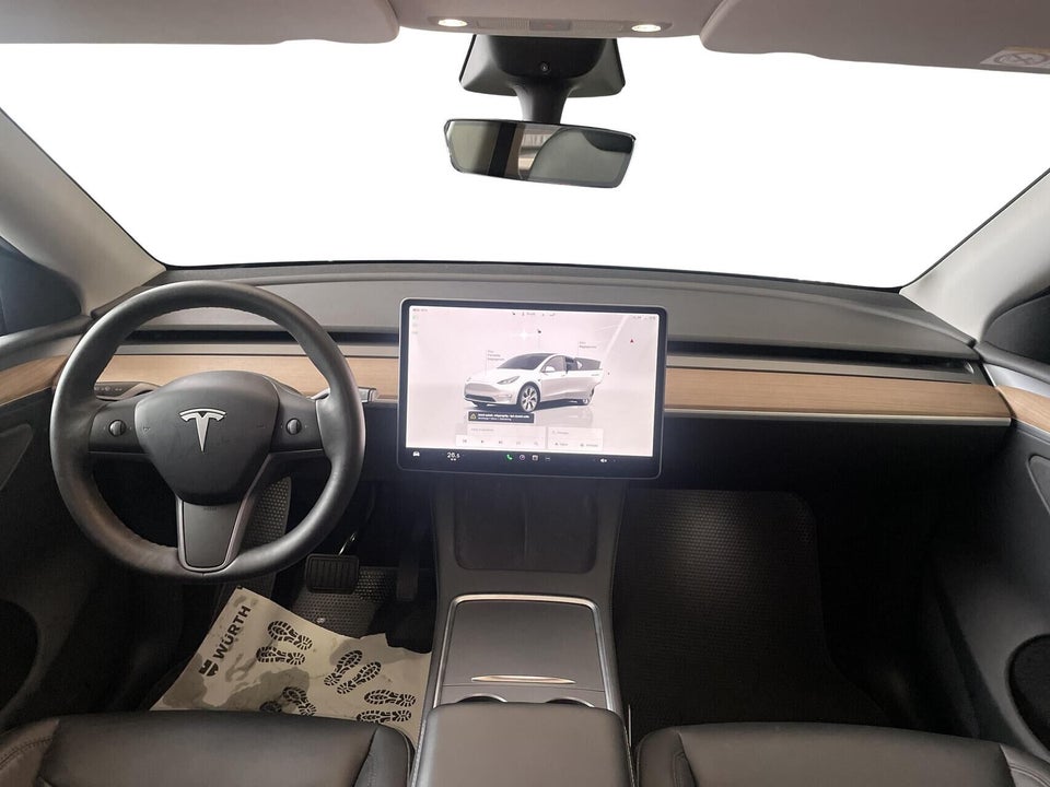 Tesla Model Y Long Range AWD 5d