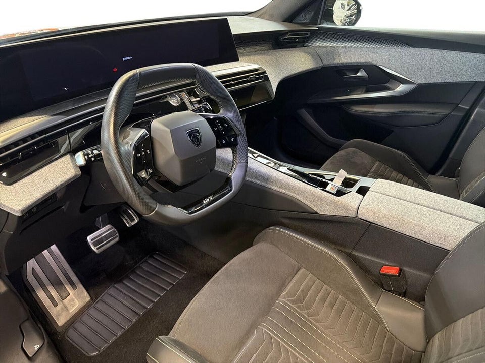 Peugeot e-5008 77 GT Pack 7prs 5d