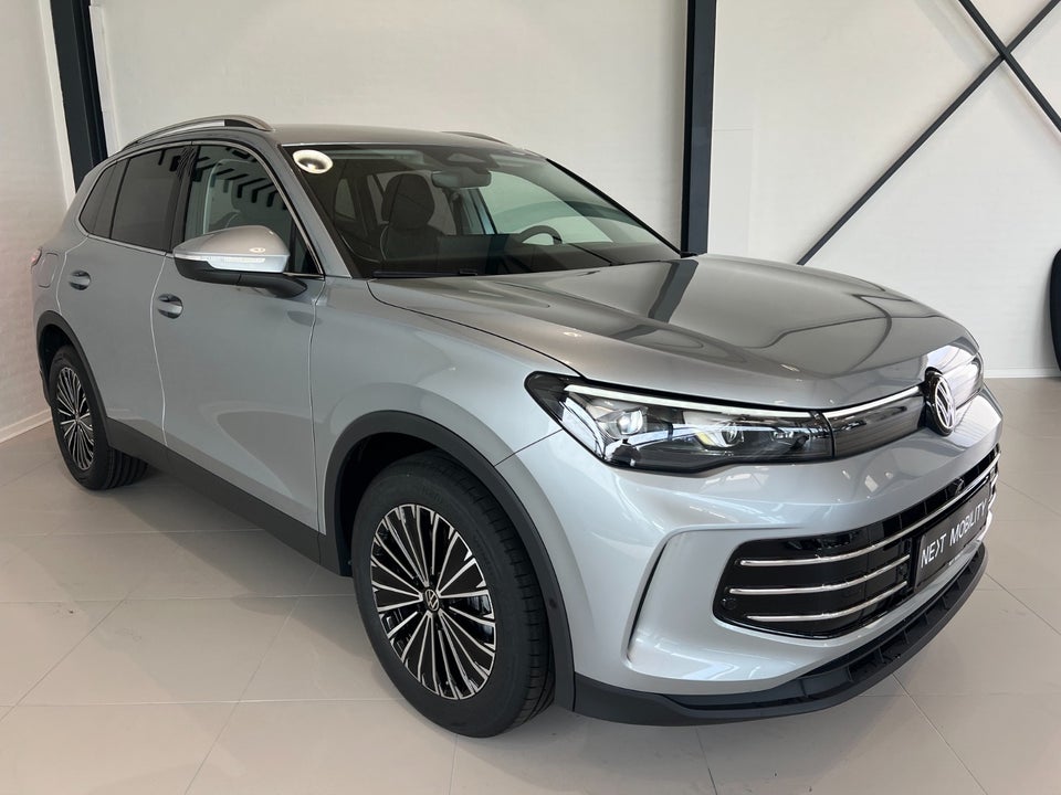 VW Tiguan 2,0 TDi 150 Style DSG Van 5d