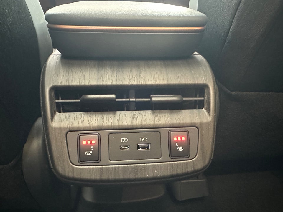 Nissan Ariya 87 Evolve e-4ORCE 5d