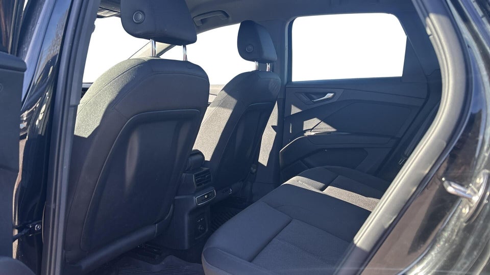 Audi Q4 e-tron 40 Attitude 5d