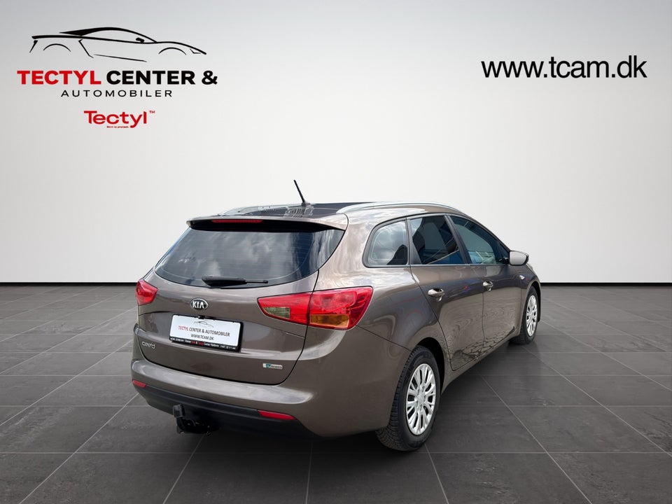 Kia Ceed 1,6 CRDi 128 Limited SW 5d
