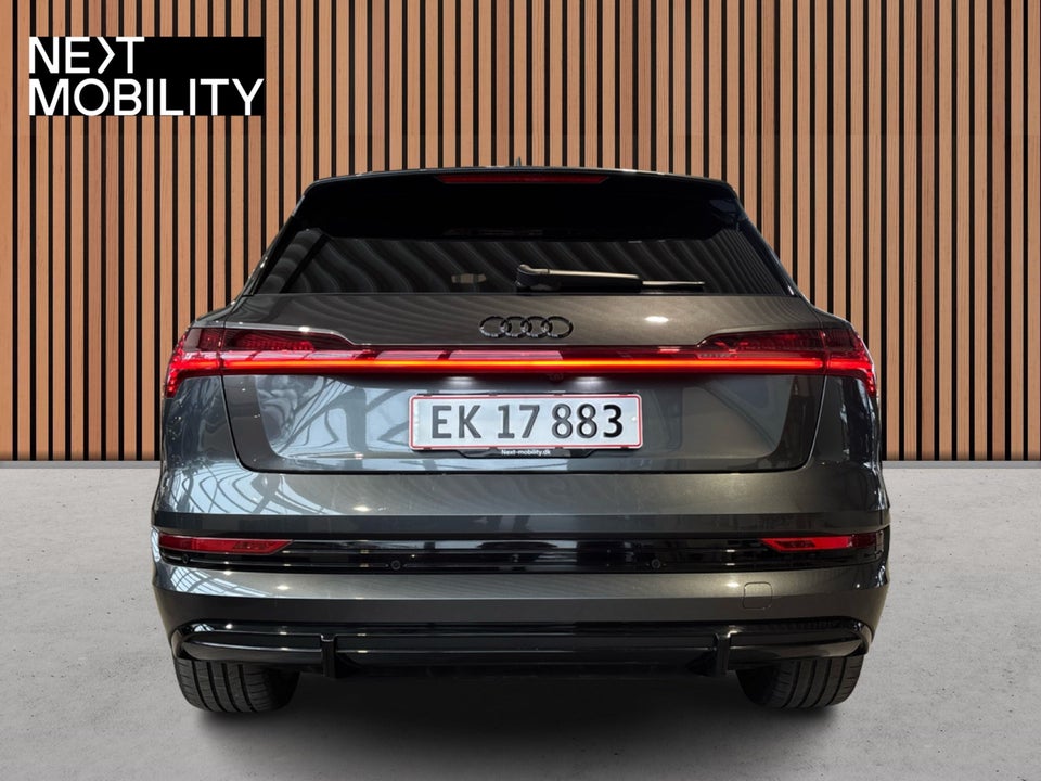 Audi e-tron 55 S-line quattro 5d