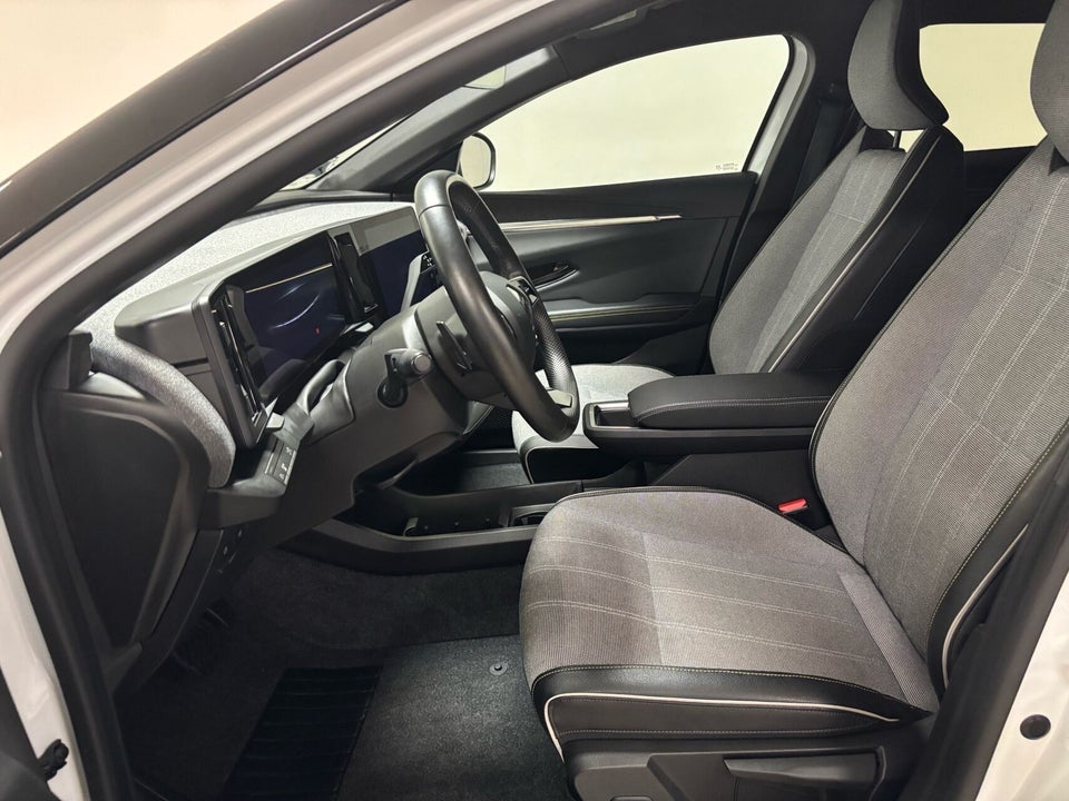 Renault Megane E-Tech 60 Techno 5d