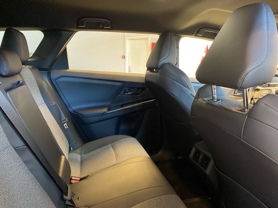 Toyota bZ4X Touring 74 Active Tech 5d
