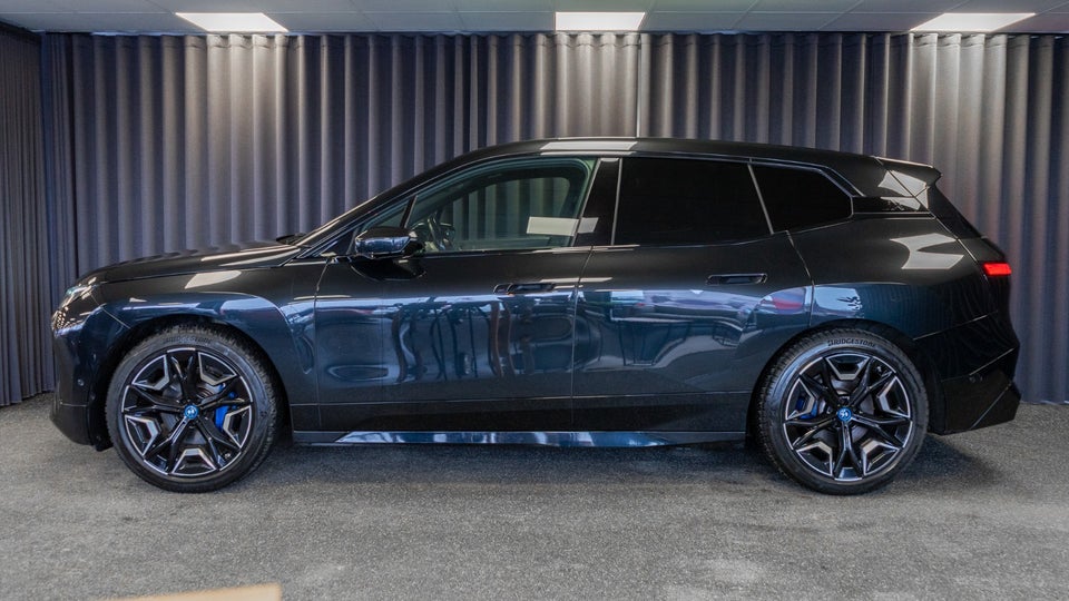 BMW iX xDrive40 Sport 5d