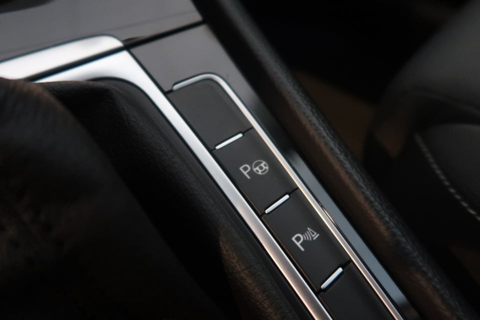 VW Golf VII 1,4 TSi 122 Highline DSG BMT 5d