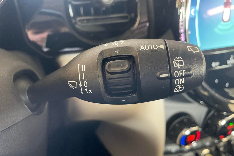 MINI Cooper SE Classic Trim 3d