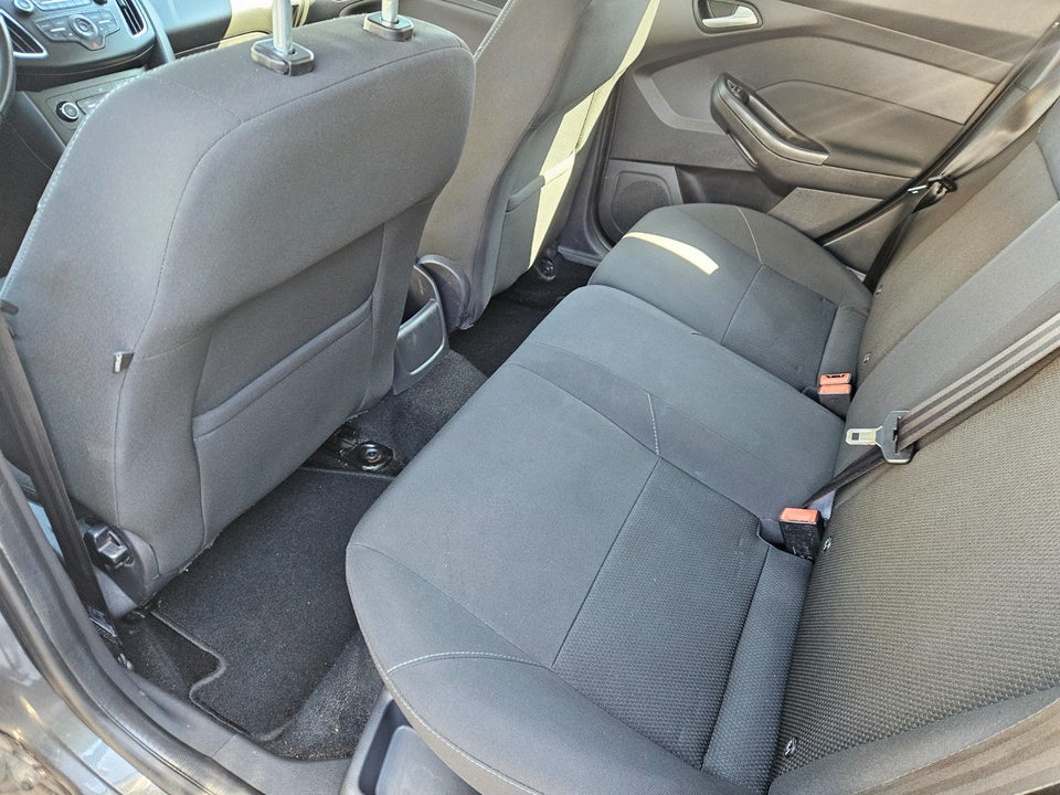 Ford Focus 1,0 SCTi 100 Trend 5d