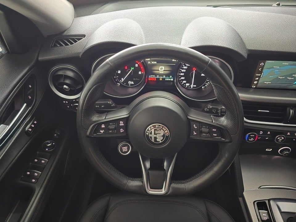 Alfa Romeo Stelvio 2,2 JTD 190 Edizione aut. 5d