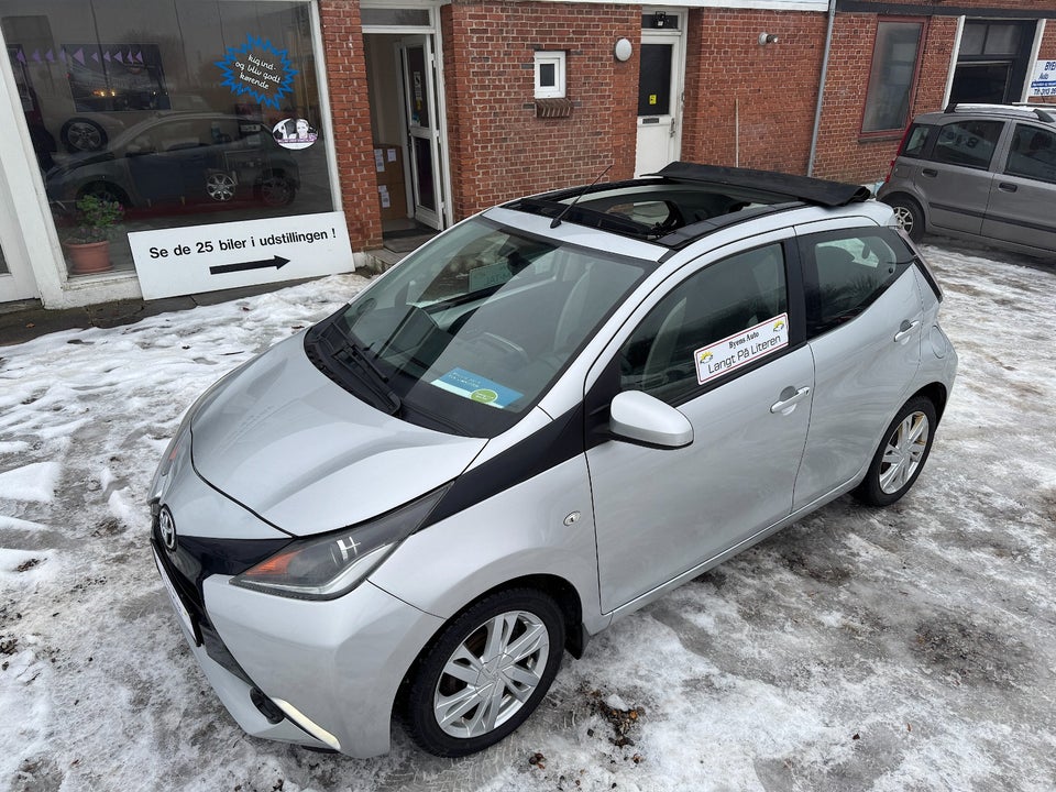 Toyota Aygo 1,0 VVT-i x-sky 5d