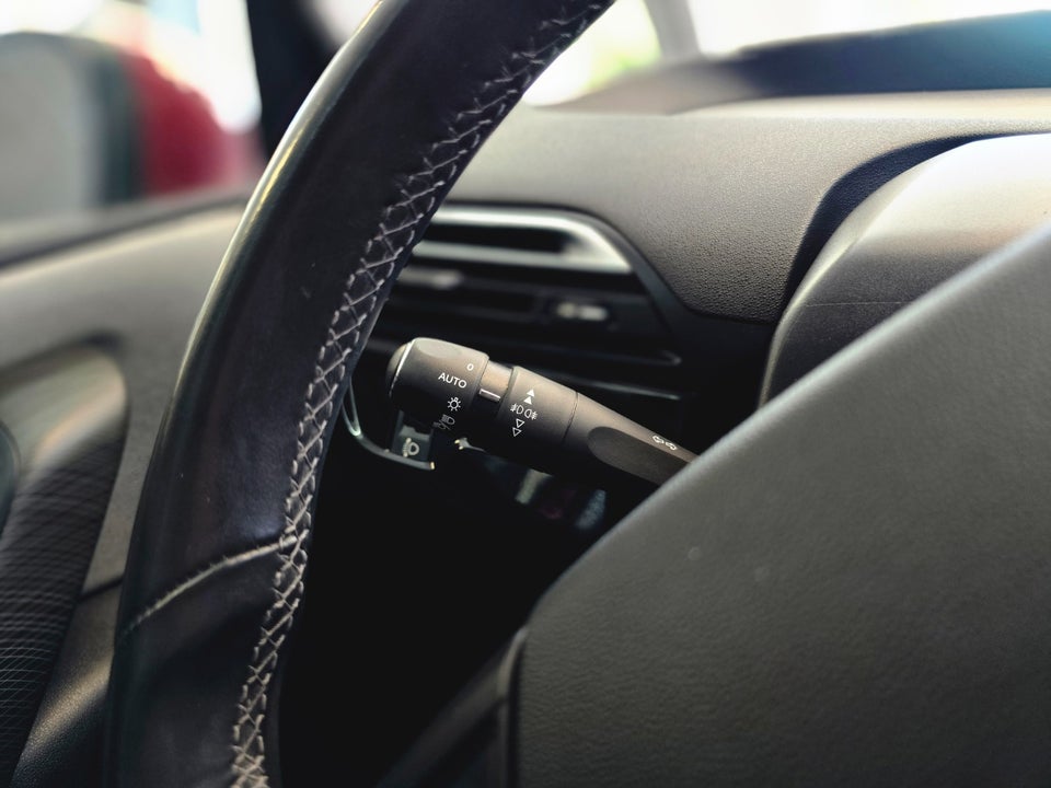 Citroën C4 Picasso 1,2 PureTech 130 Intensive 5d