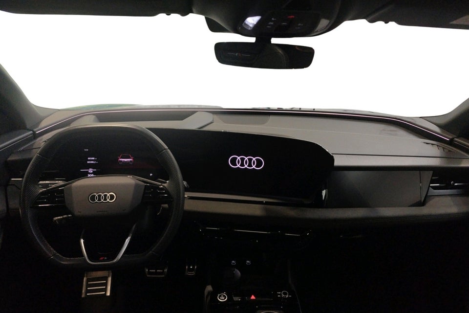 Audi Q6 e-tron Ultra quattro 5d