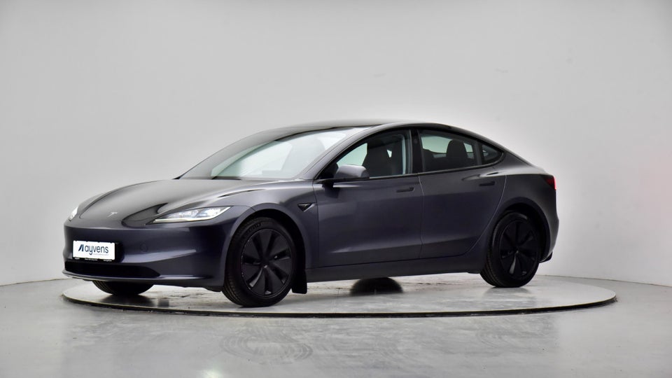 Tesla Model 3 RWD 4d