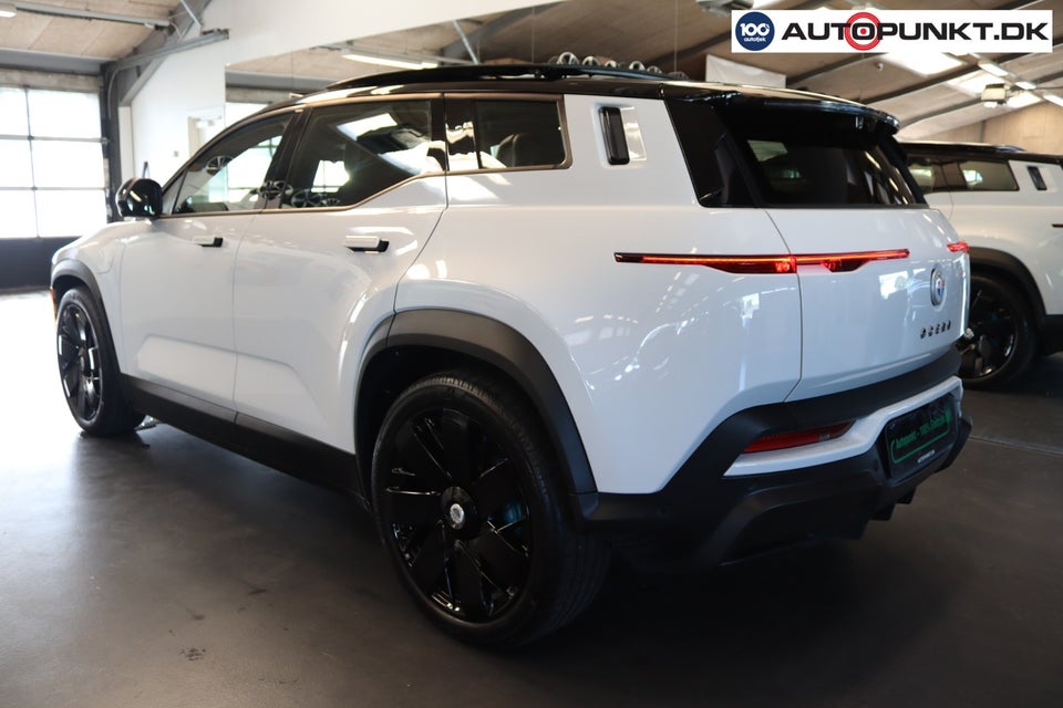 Fisker Ocean Ultra 5d