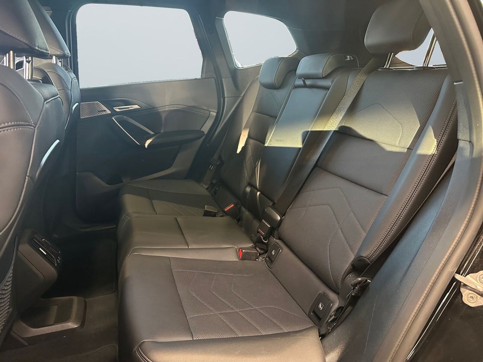 BMW iX1 xDrive30 M-Sport 5d