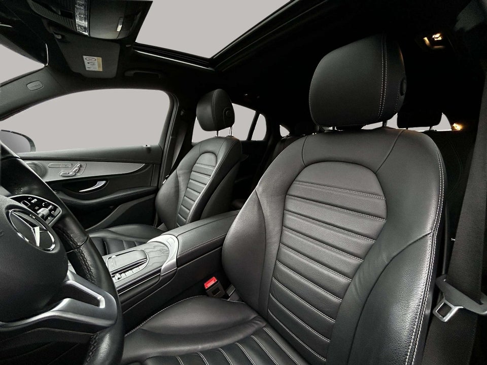 Mercedes GLC300 de 2,0 Advantage Coupé aut. 4Matic 5d