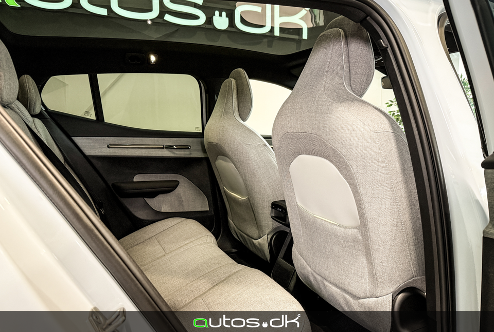 Volvo EX30 Extended Range Ultra 5d