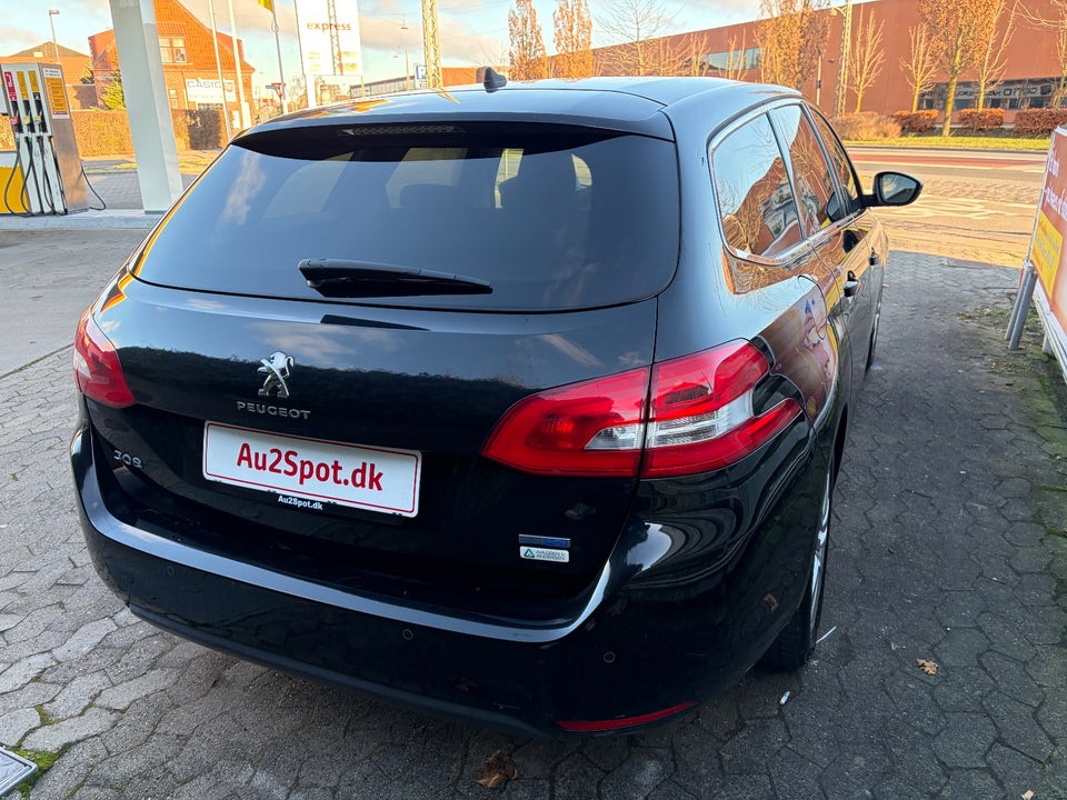 Peugeot 308 1,6 BlueHDi 120 Active SW 5d