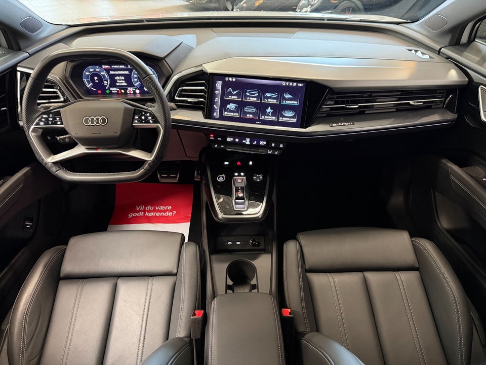 Audi Q4 e-tron 45 S-line quattro 5d