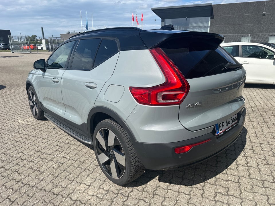 Volvo XC40 ReCharge Extended Range Plus 5d