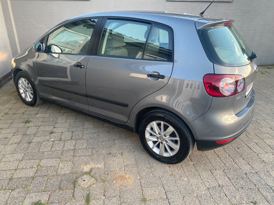 VW Golf Plus 1,6 FSi Sportline Tiptr. 5d
