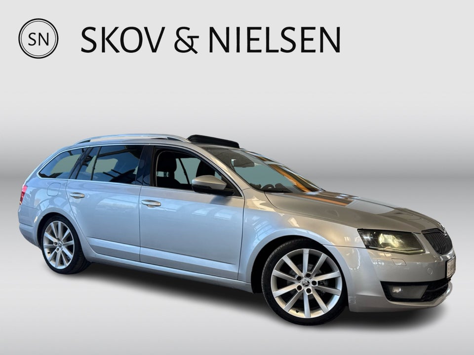 Skoda Octavia 1,6 TDi 110 Style Combi DSG 5d