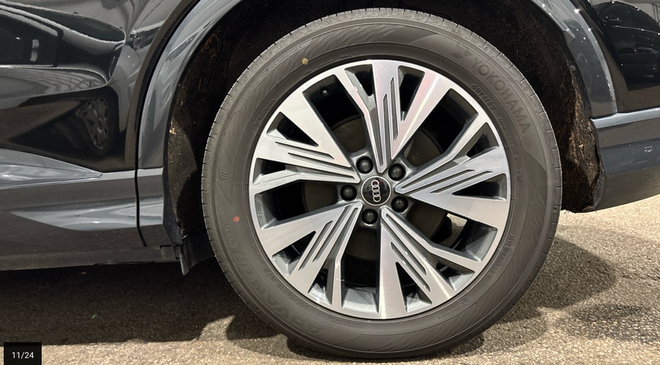 Audi Q4 e-tron 40 Advanced 5d