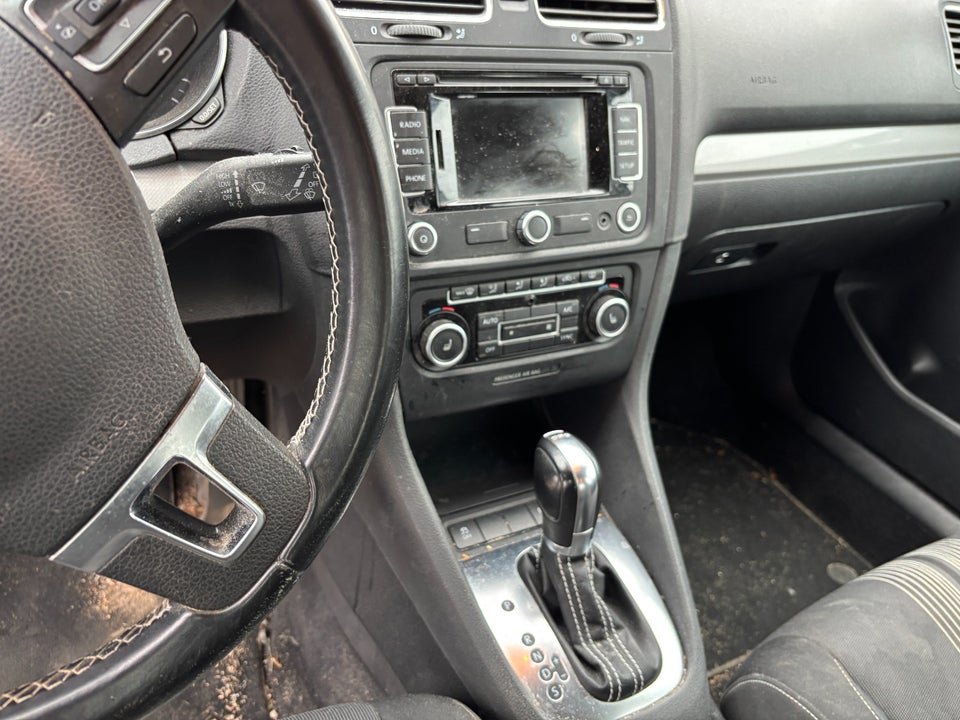 VW Golf VI 1,6 TDi 105 Match Variant DSG BMT 5d