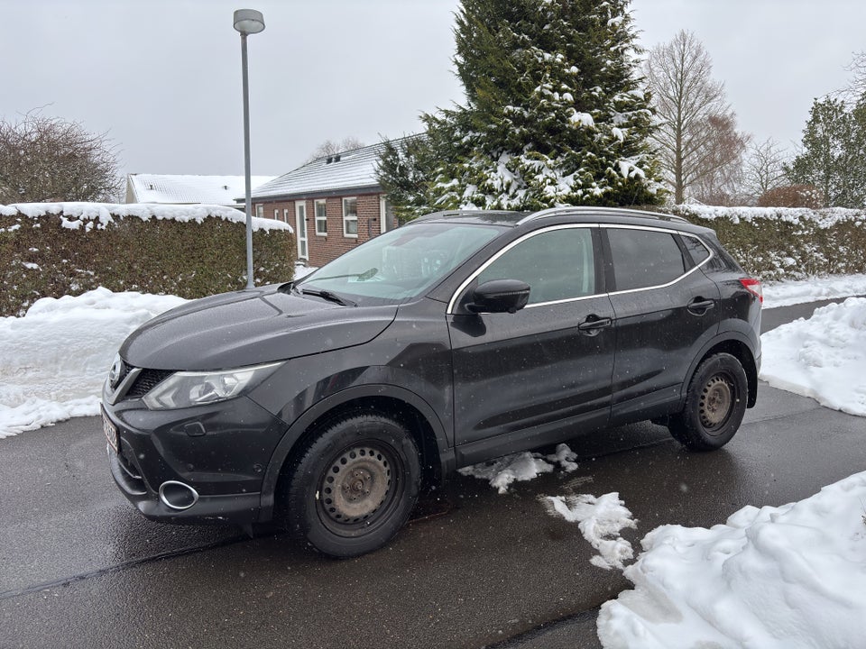 Nissan Qashqai 1,2 Dig-T 115 Tekna 5d