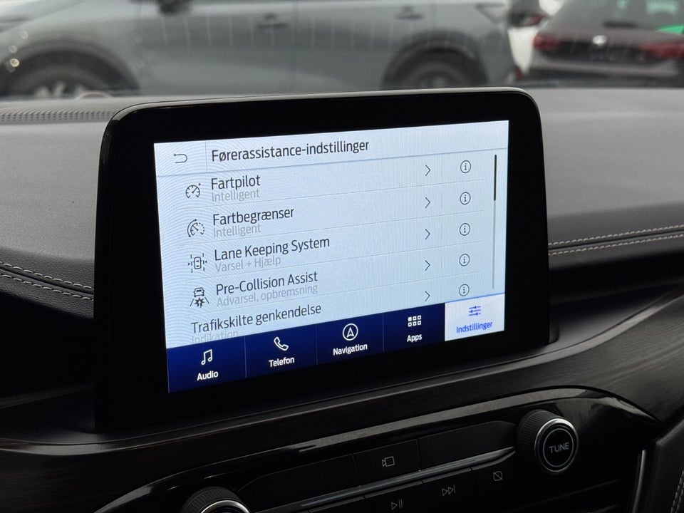 Ford Kuga 2,5 PHEV Vignale CVT 5d