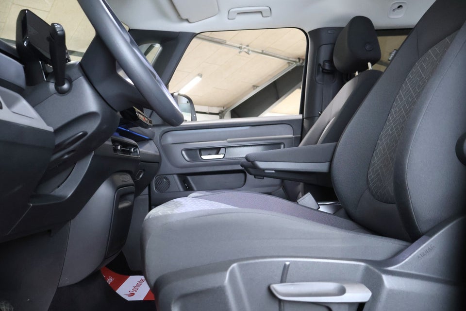 VW ID.Buzz 77 Life SWB 5d