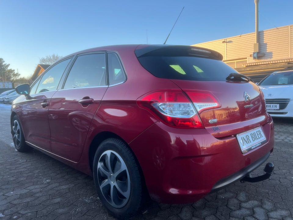 Citroën C4 1,6 e-HDi 112 Seduction E6G 5d