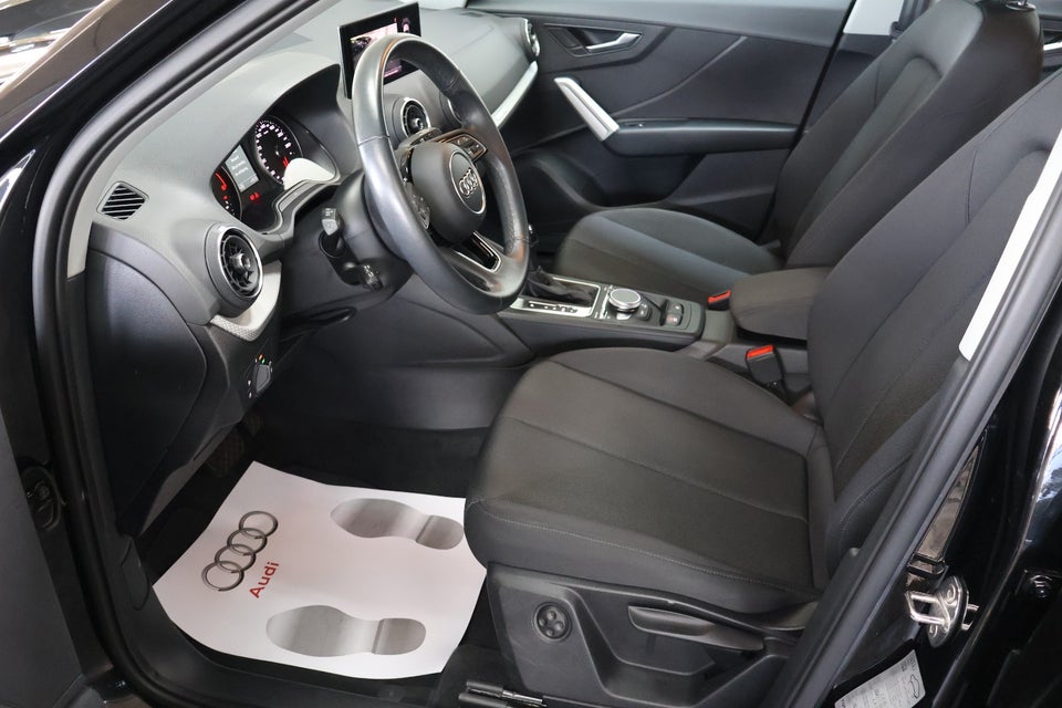 Audi Q2 30 TDi Prestige S-tr. 5d